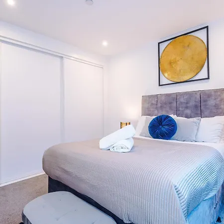 Charming 1-bed In